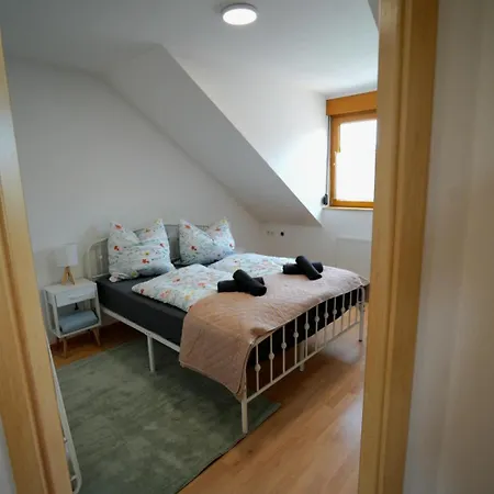 Vibe - Naturnah Parkplatz Neumarkt - Apartament *