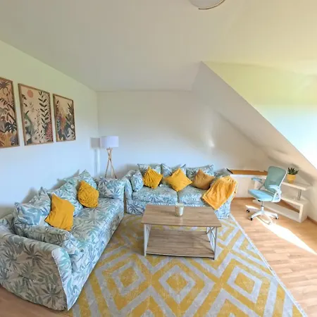 Vibe - Naturnah Parkplatz Neumarkt -